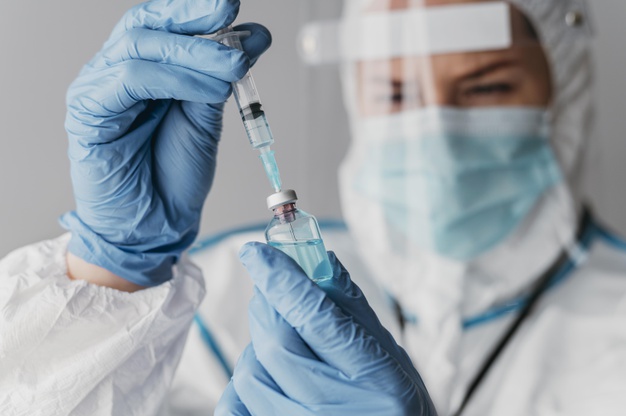 Covid-19 Vacina Pfizer/Oxford, superanticorpos e feriados em São Paulo